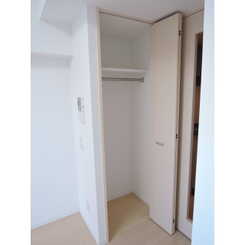 プレール・ドゥーク目白のサムネイル