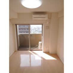 プレール・ドゥーク目白のサムネイル