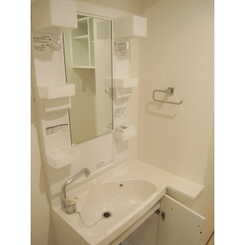 プレール・ドゥーク新宿御苑Ⅱのサムネイル