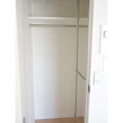 プレール・ドゥーク板橋本町のサムネイル