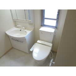 プレール・ドゥーク赤羽Ⅱのサムネイル