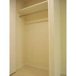 プレール・ドゥーク新宿中落合のサムネイル