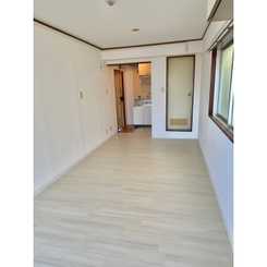 メゾン・ド・マルスのサムネイル