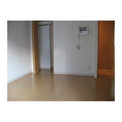 プレール・ドゥーク神田のサムネイル