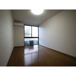 アムール Sのサムネイル