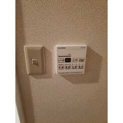 アムール 上新庄のサムネイル