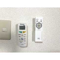 アムール 上新庄のサムネイル