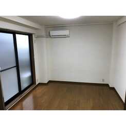 アムール 上新庄のサムネイル