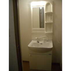 アムールフジのサムネイル