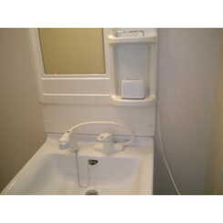 アムールフジのサムネイル