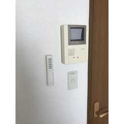 アムール 末成のサムネイル