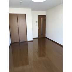 アムール 末成のサムネイル