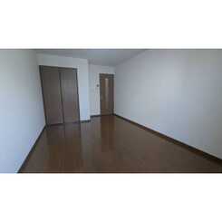 アムール 末成のサムネイル