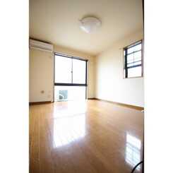 アムール小松のサムネイル