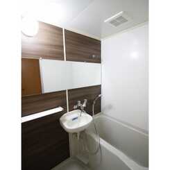 アムール 翼のサムネイル