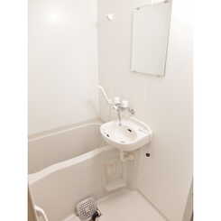 アムール HAGIWARAのサムネイル