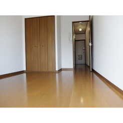 アムール HAGIWARAのサムネイル