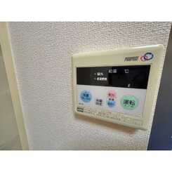 アムール とつかのサムネイル