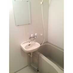 アムール クララのサムネイル