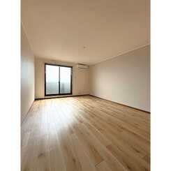 アムール シャルムKⅡのサムネイル