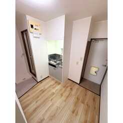 アムール シャルムKⅡのサムネイル