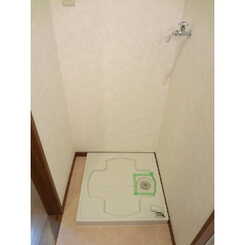 アムール AKIRAのサムネイル