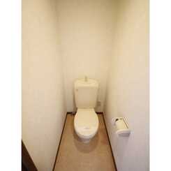 アムール AKIRAのサムネイル