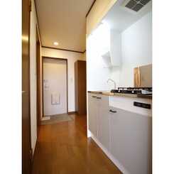 アムール AKIRAのサムネイル