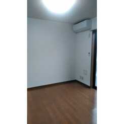 アム-ル Y’Sのサムネイル