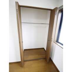 アムール 金谷のサムネイル