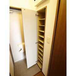 アムール 金谷のサムネイル