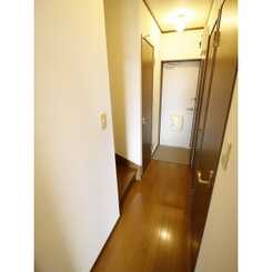 アムール 金谷のサムネイル