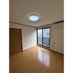 アムール ルネのサムネイル