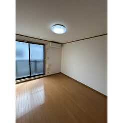 アムール ルネのサムネイル