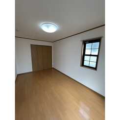 アムール ルネのサムネイル