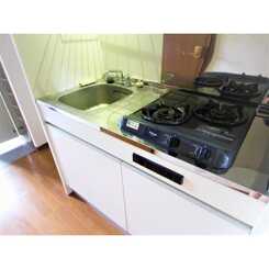 アムール リーヴェロのサムネイル