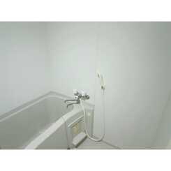 アムール リーヴェロのサムネイル