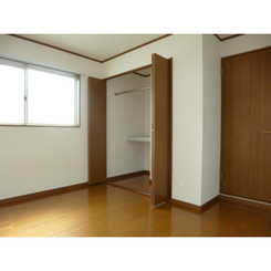 アムール 宮寿のサムネイル