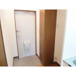 アムール 新都心のサムネイル