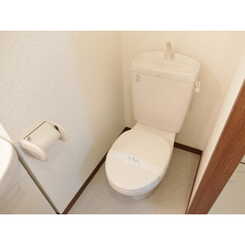 アムール 新都心のサムネイル