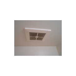 アムール KURITAのサムネイル