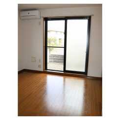 アムール KURITAのサムネイル