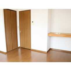 アムール KURITAのサムネイル