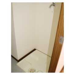 アムール KURITAのサムネイル