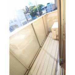 アムール アザレのサムネイル