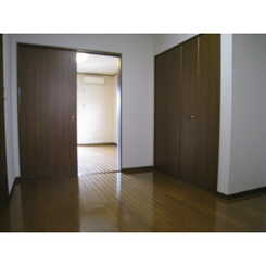 アムール 天神のサムネイル