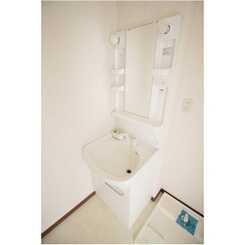 アムール エフ 1番館のサムネイル