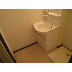 アムール エフ 1番館のサムネイル