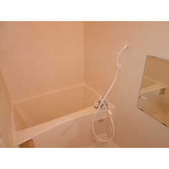 アムール エフ 1番館のサムネイル