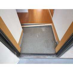 アムール 花水木のサムネイル